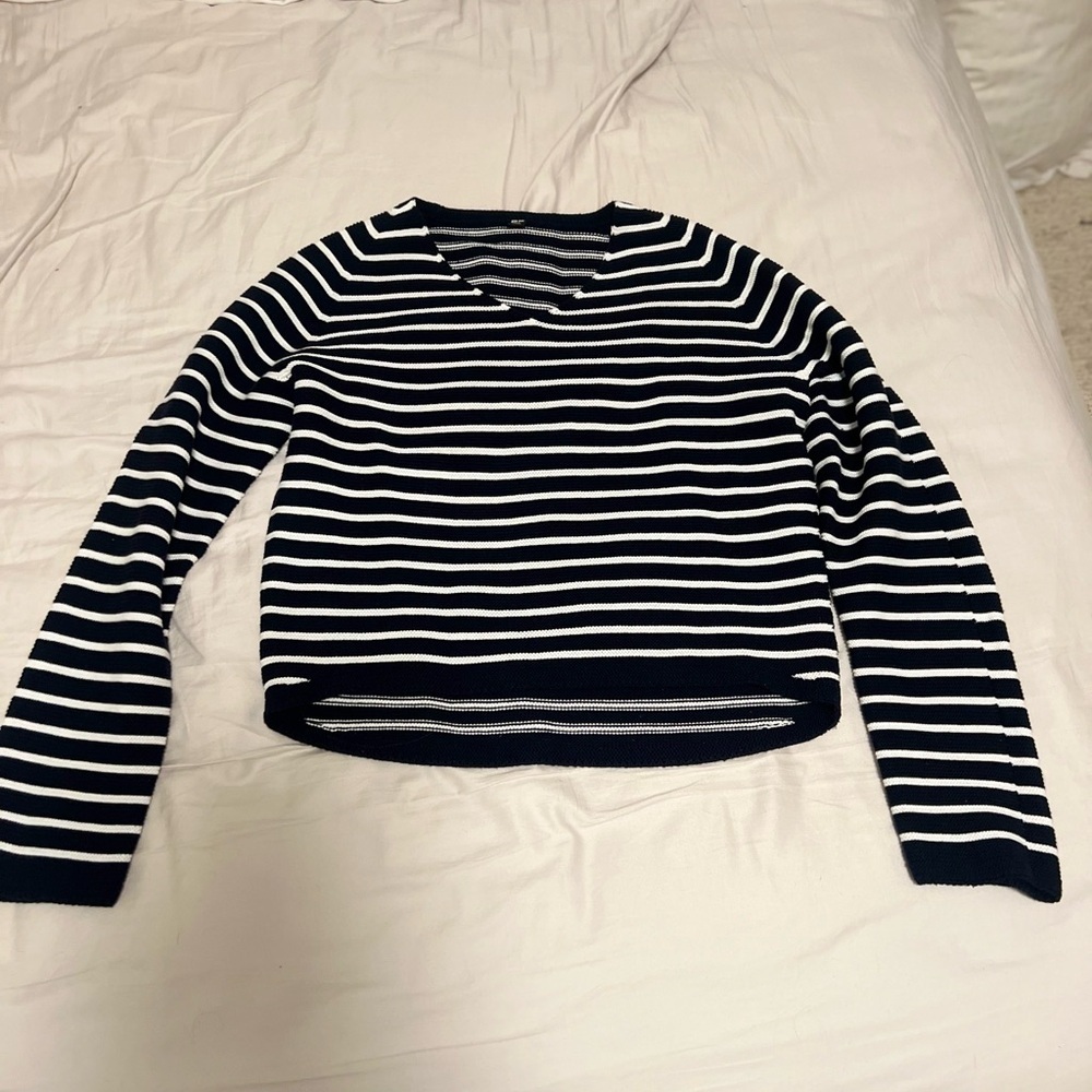 Navy and White Striped Women's Sweater, Uniglo - Picture 4 of 5